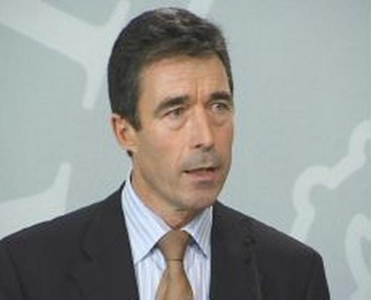 Anders Fogh Rasmussen under dagens pressemøde. - Foto: Local Eyes 