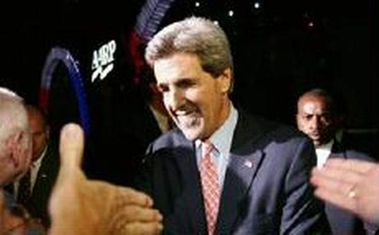 Filmen fremstiller John Kerry som en landsforræder. - Foto: AP 