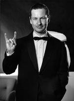 Lars von Trier gjorde Djævelens tegn, da han introducerede tv-serien  Riget . Nu går han et skridt videre og skaber en hel film om selveste Satan,  Antichrist .   Arkivfoto: Polfoto 