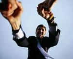 Kerry på jagt. Vælgerne skal lære ham at kende som en, der tænker på andent end politik. - Foto: AP 