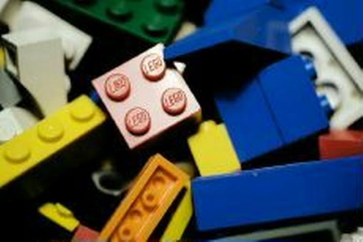 Legoklodsen dur ikke længere, mener voksen ekspert. - Foto: Thomas Borberg 