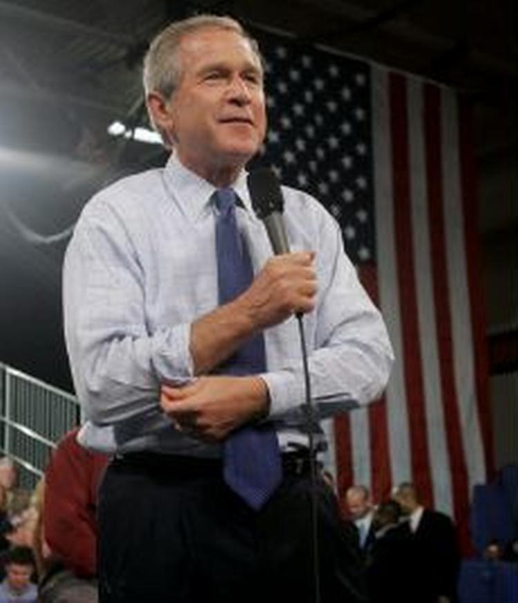 Præsident George W. Bush - her under en tale i Richland - har endnu ikke selv forholdt sig til beskyldningerne. - Foto: AP 