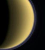 Dette billede er taget fra en afstand af 789.000 kilometer, mens Cassini nærmer sig planeten. - Foto: NASA 