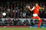 Thierry Henry brændte et straffespark i første halvleg, men scorede efter pausen. - Foto: AP 