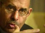 Hvis Bush vinder valget på tirsdag, vil han arbejde på at få denne mand, FN's atomchef ElBaradei, fyret. - Foto: AP 