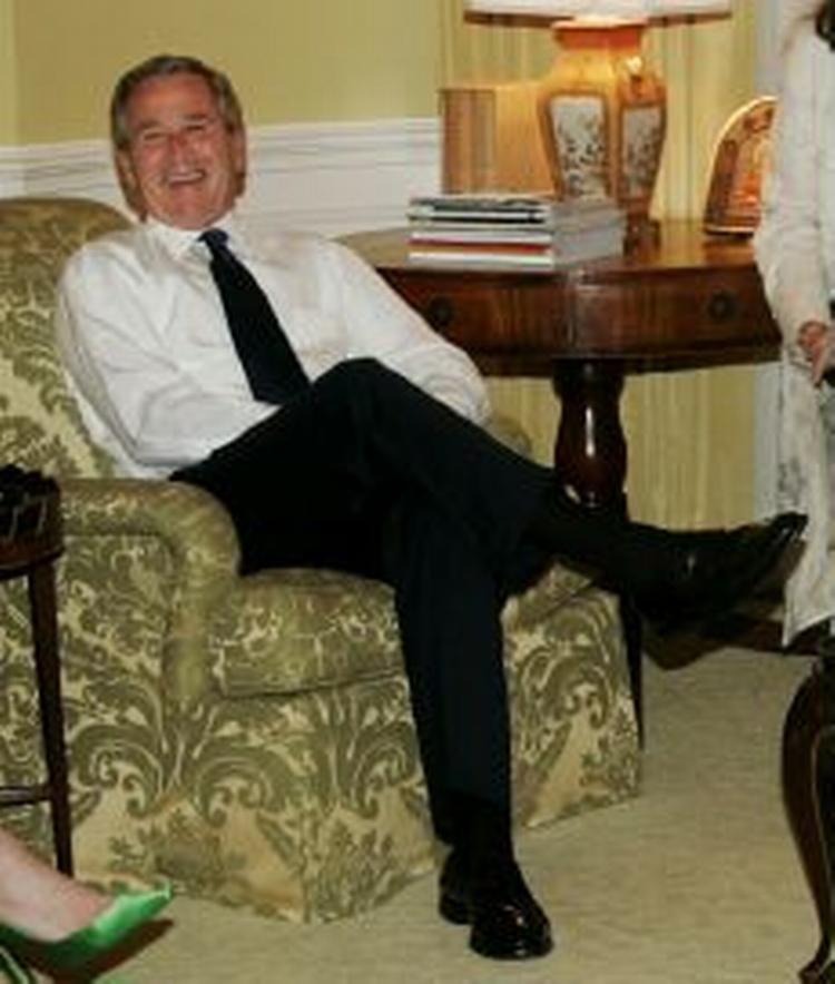 Præsident Bush er klar til fire år til i Det Hvide Hus. John Kerry har onsdag eftermiddag ringet til Bush og ønsket ham tillykke med sejren. - Foto: AP 