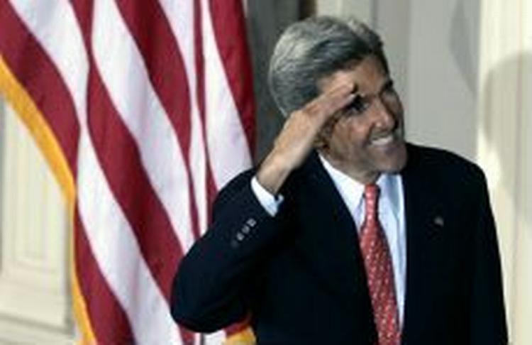 Kerry fik en varm velkomst af sine støtter i Boston. Kerry betonede nødvendigheden af national forsonin efter et valg, der har delt USA. - Foto: AP 