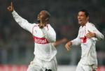 Cacau jubler efter at have bragt Stuttgart foran i UEFA Cup-kampen mod Benfica. - Foto: AP 
