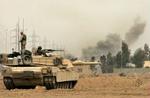 Amerikanske marineinfanterister i udkanten af Fallujah. - Foto: AP 