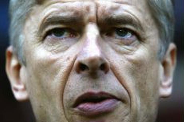 Arsene Wenger er gået over stregen, mener FA, der kræver en forklaring. - Foto: AP 