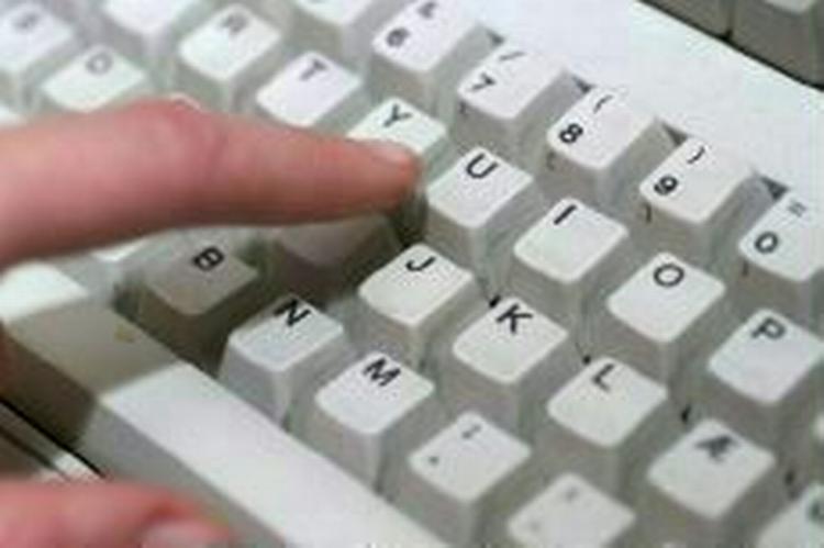 Det er ikke alle forbrugere, der har tjek på det der med computere, mener forretningerne, der sælger dem. - Foto: Jens Dresling 