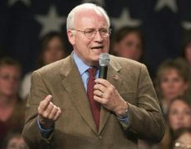 Den 63-årige netop genvalgte vicepræsident Cheney har længe haft problemer med hjertet og har pacemaker. - Arkivfoto: AP 