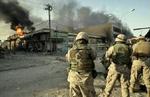 Amerikanske marinesoldater på patrulje i den vestlige del af Fallujah. - Foto: AP 