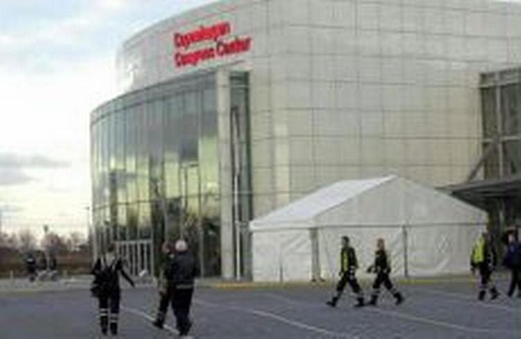 Bella Center har mange messer, men har også tiltrukket f.eks. det store EU-topmøde i december 2002. - Arkivfoto: AP 