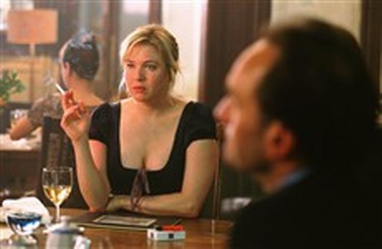 René Zellweger har ikke haft betænkeligheder ved for anden gang at skulle tage adskillige kilo på for at kunne spille rollen som single-pigen Bridget Jones. - Foto: Laurie Sparham/Universal Studios 