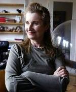 NOBELPRISMODTAGER. Især i én avis har tiden   eller prisen   afstedkommet en ganske anderledes anmeldelse af Elfriede Jelineks roman  Lyst .   Foto: Rudi Blaha/AP 