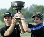De britiske vindere af turneringen i Sevilla, Paul Casey og Luke Donald. - Foto: AP 