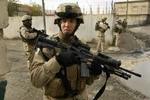 Amerikanske soldater har gennemsøgt en række småbyer udenfor Bagdad. - Foto: AP 