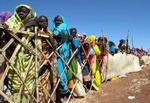 Omkring fire millioner mennesker er på flugt fra mord og overgreb i Darfur. - Foto: AP 