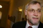 Finansminister Thor Pedersen (V) præsenterer en prognose, som lover, at antallet af arbejdsløse falder med 20.000 næste år. - Arkivfoto: Claus Lunde 
