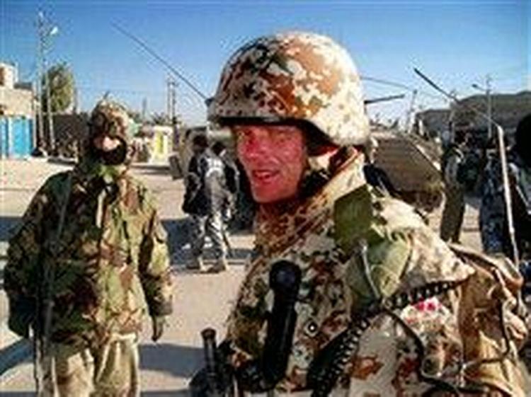 . Irakisk militær nægter brug af tortur under operation Green Desert.   Arkivfoto: HOK. 