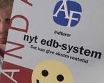 Da Amanda blev indført, måtte AF trykke plakater, der undskyldte de lange ventetider, som systemproblemerne gav. - Arkivfoto: Erik Kragh 