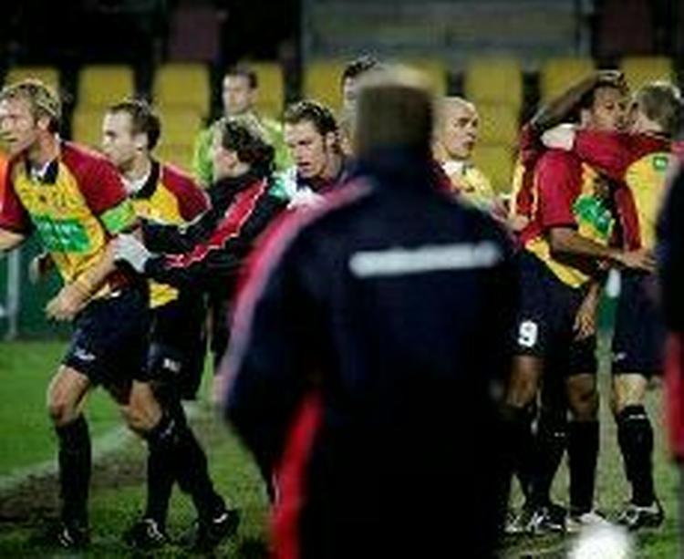 Jublende FCN-spillere efter en sejr mod Viborg. - Foto: Martin Lehmann 