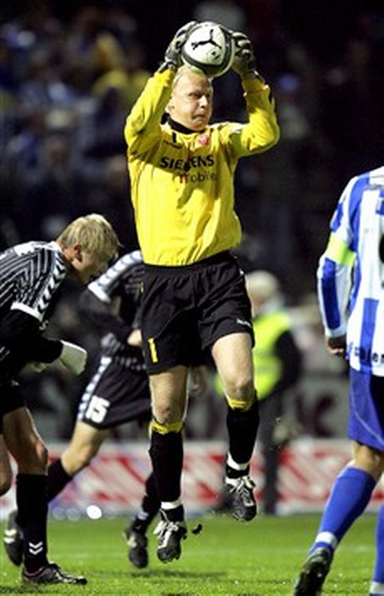 Jimmy Nielsen håber, at opholdet hos QPR endelig ender med en udenlandsk kontrakt.   Foto: Andreas Szlavik 