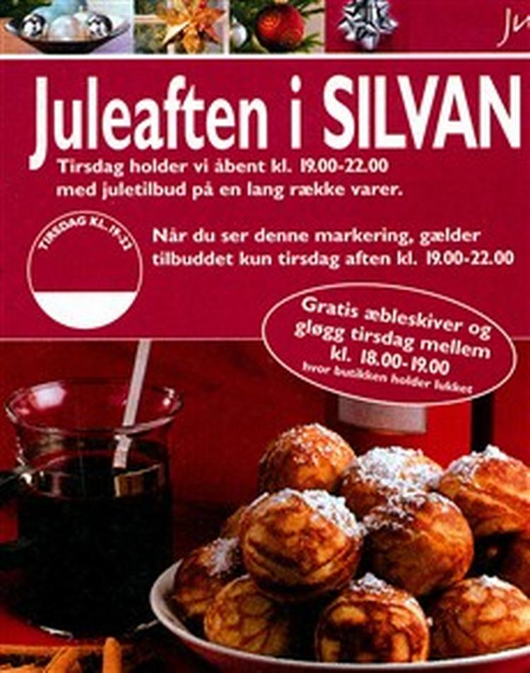 Silvans julegave til kunderne: Gløgg og æbleskiver, som man ikke kan få fat i. 