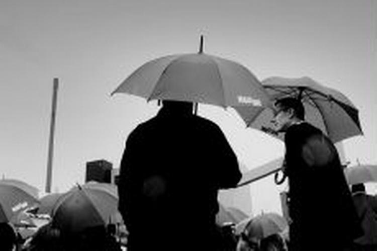 Frem med paraplyen - det bliver regn juleaften. - Foto: Jan Grarup 