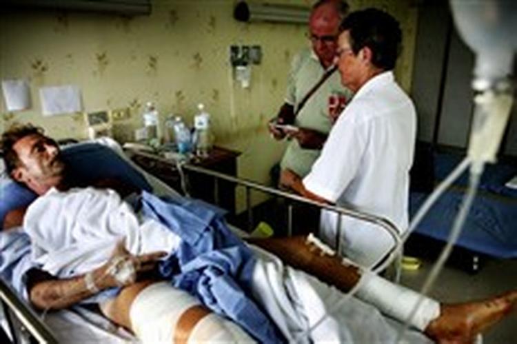 Mogens Pedersen er en af de danskere, der blev indhentet af bølgerne på Patong stranden på Phuket. - Foto: Martin Lehmann 