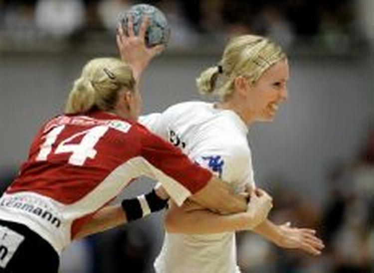 Mette Vestergaard har stor lyst til at vinde noget med FCK. - Foto: Jens Dresling 