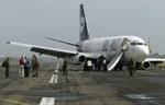 Flyet spærrede landingsbanen i timevis. - Foto: AP 