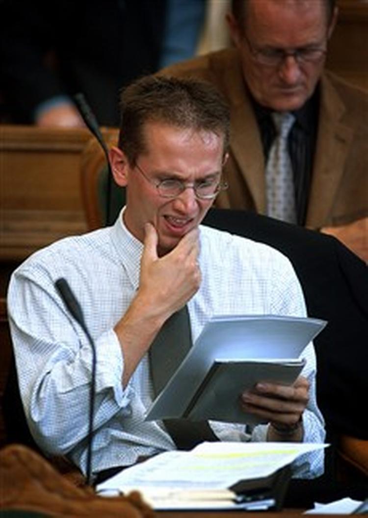 Vor volapyktydende quizmaster, skatteminister Kristian Jensen (V) i en tænksom stund. - Arkivfoto: Finn Frandsen 
