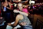 Nattelivet i Phuket lever ufortrødent videre. Verdens ældste erhverv, prostitution, er ikke synderligt ramt af katastrofen i Thailand. - Foto: Martin Lehmann 