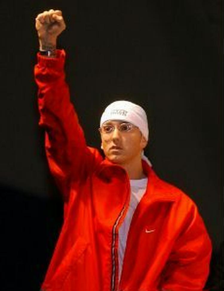 Eminem var en af de bedst sælgende kunstnere i USA i 2004. - Foto: AP 