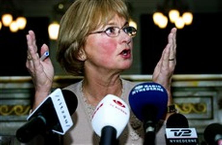 Pia Kjærsgaard og co. kræver social kompensation for skattelettelser. - Foto: Finn Frandsen 