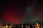 Himlen over Espergærde eksploderede natten til lørdag i en palet af farver, da der var nordlys over Danmark.   Foto: Søren Schnoor 