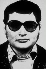 Illich Ramirez Sanchez alias 'Carlos' alias 'Sjakalen' legede i årevis kispus med de internationale efterretningstjenester. Men december 1997 klappede fælden og han blev idømt livsvarigt fængsel ved en fransk domstol. - Foto: AP 