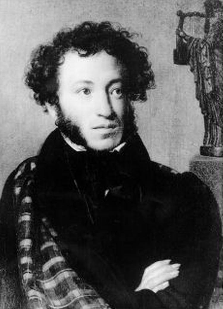 PORNOPOET? Skrev russernes elskede poet Aleksandr Pusjkin virkelig lummer erotik for voksne? Hans digtsamling 'Digte for voksne' er blevet konfiskeret af politiet.   Polfoto 