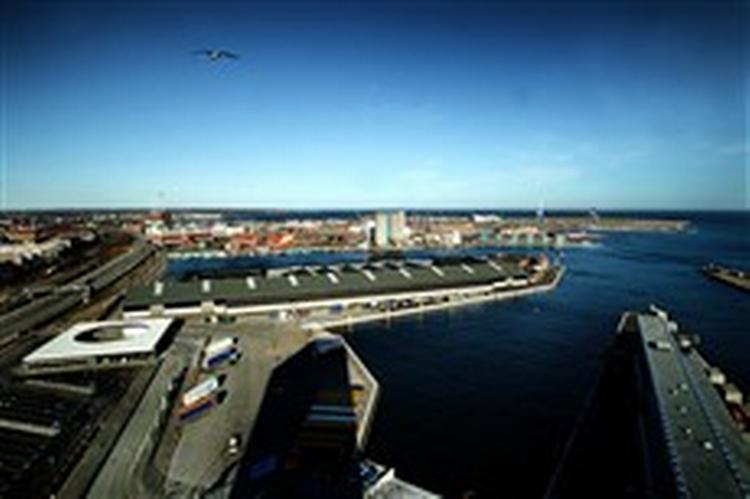 En ny regionplan for hovedstaden giver plads til, at to bassiner i Københavns Nordhavn bliver fyldt op til et område med kanaler, parkeringskældre, boliger for 4.000 og arbejdspladser til endnu flere.   Foto: Jan Grarup 