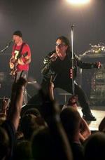 U2 gav koncert i Forum i København i 2001 som led i deres 'Elevation tour2. - Foto: Kim Agersten 