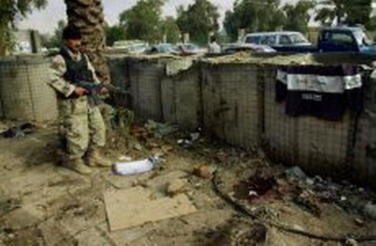 21 personer har mistet livet ved et selvmordsangreb i Bagdad. - Foto: AP 