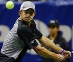 Roddick gør klar til at hamre en baghånd af sted i finalen mod Saulnier. - Foto: AP 