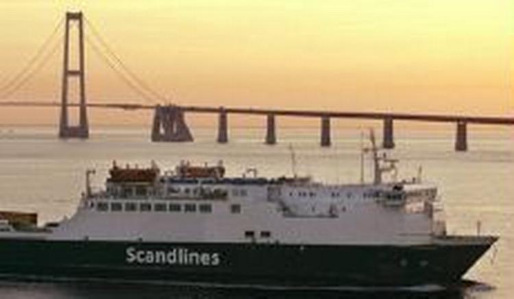 To danske Scandlines-færger er på vej syd på. - Arkivfoto: Jens Dresling 