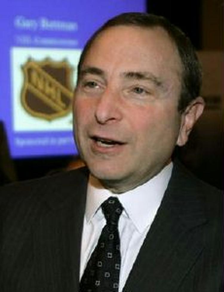 NHL s ligasekretær Gary Bettman som har stået fast i lønkonflikten med spillerne. - Foto: AP 
