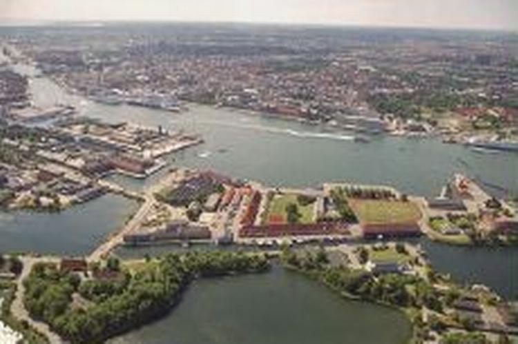 Luftfoto af København. Området omkring havnen vil opleve at vandstanden stiger med op til en meter inden for de næste 100 år. - Foto: Thomas Borberg 