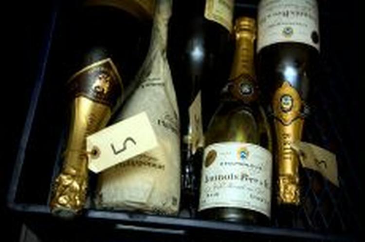 Sidste år blev der konsumeret 300 millioner flasker champagne på verdensplan. - Foto: Jens Dresling 