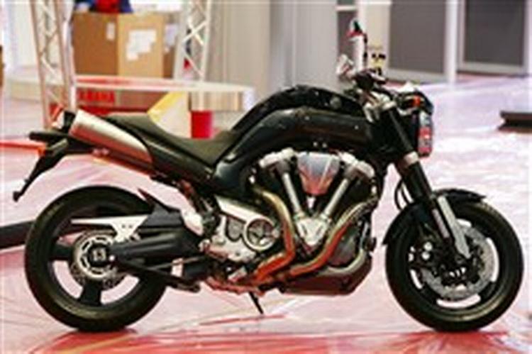 En muskuløs nyhed - Yamaha MT 01. Foto: Martin Lehmann 