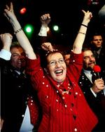Jubel i SPD-lejren efter valgresultatet. - Foto: AP 
